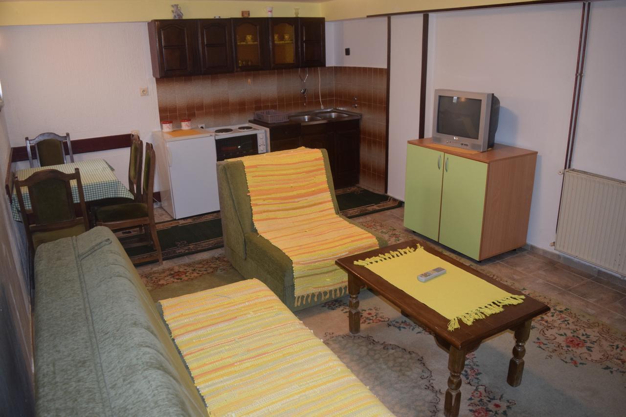 Bozovic Mv Apartments Ζλάτιμπορ Εξωτερικό φωτογραφία