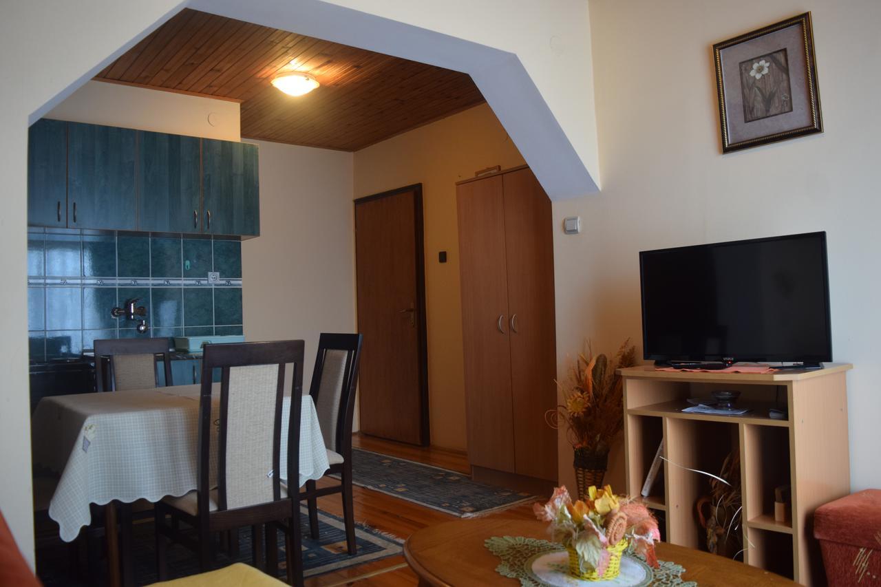 Bozovic Mv Apartments Ζλάτιμπορ Εξωτερικό φωτογραφία